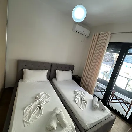 Majki Beach Apartments Sarande Exterior photo