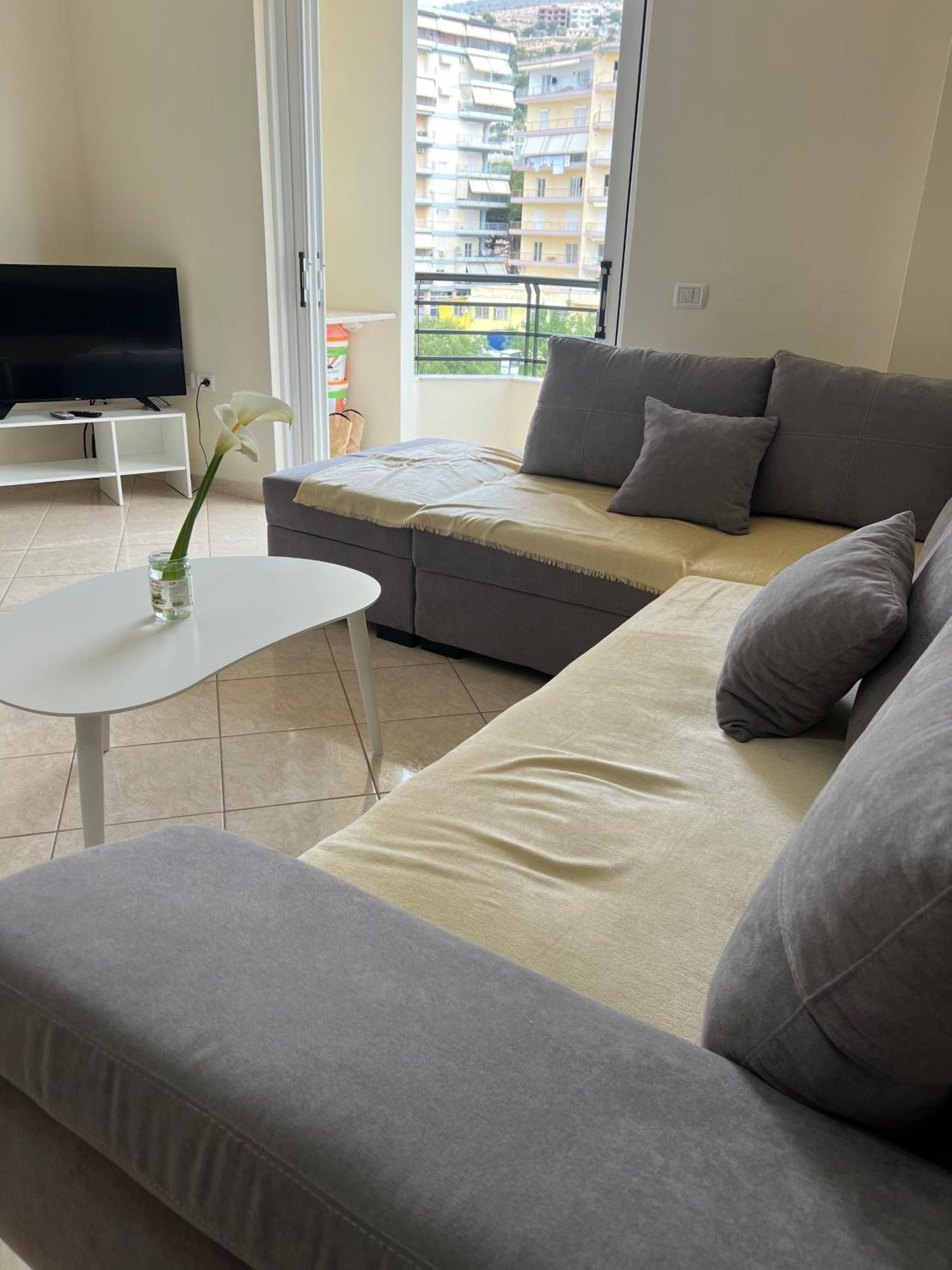 Majki Appartamento Sarandë