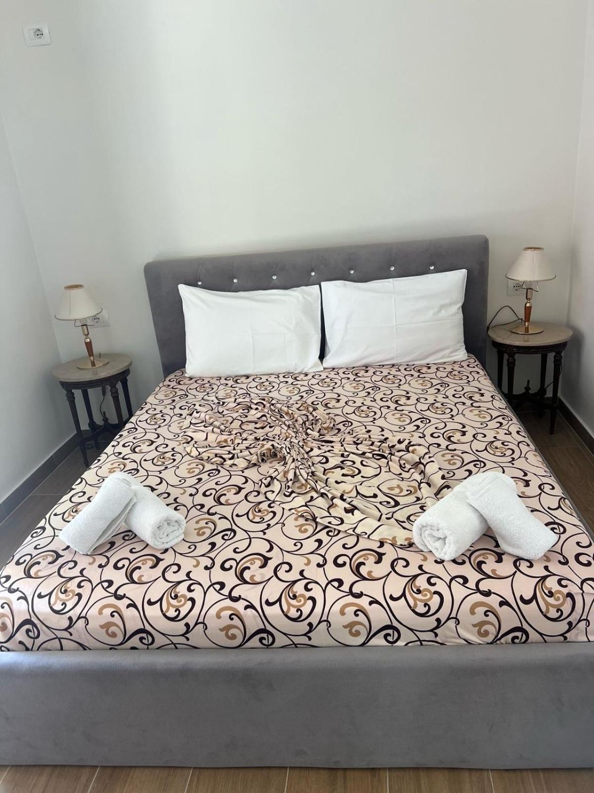 Majki Apartment Sarandë